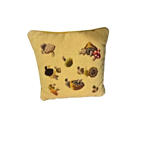 Pier 1 Needlepoint Gold Mushroom Pillow 16 X 16 Vintage - Picture 2 of 6